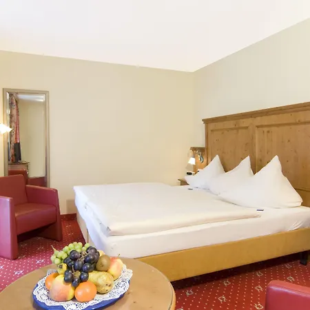 فندق Alpenhotel Kronprinz