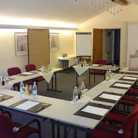 Alpenhotel Kronprinz فندق